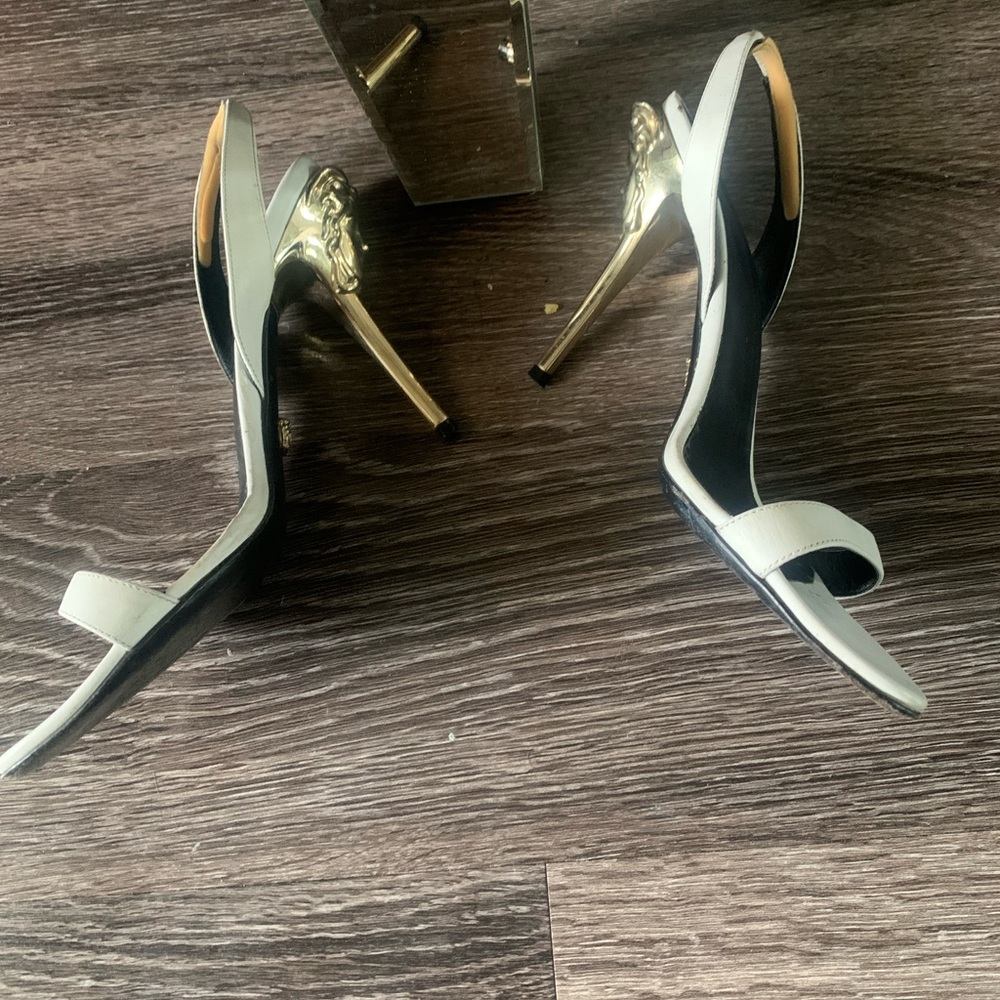 Versace heels size37